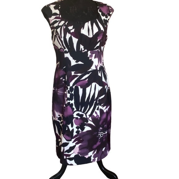 connected apparel Dresses & Skirts - Connected apparel black purple floral sweetheart neckline sleeveless midi dress